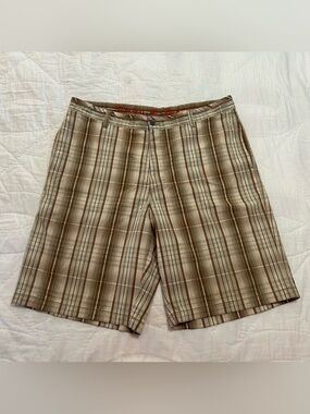 Tommy Bahama Silk Blend Shorts Men 38 Brown Plaid Preppy Beach Coastal Old Money